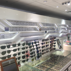 时尚观点眼镜商行 北京潮流配镜之选